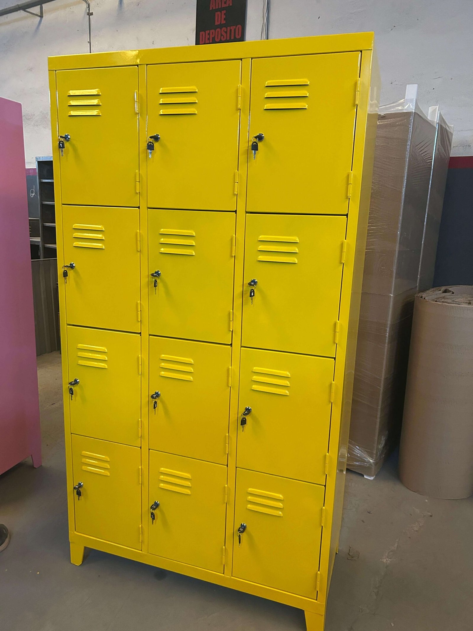 Locker de Puertas Anchas - Imagen 9