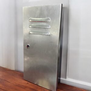 Puertas y Estantes para Lockers Angostos